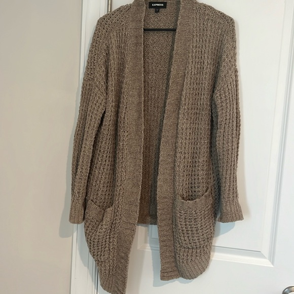 GORGEOUS cardigan sweater - Picture 1 of 3